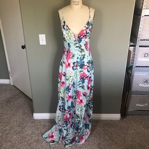 Maxi Floral Dress NWT, CBR, polyester, special occasion, wedding guest